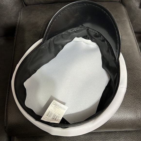 Yacht hat Costume piece - Picture 3 of 4